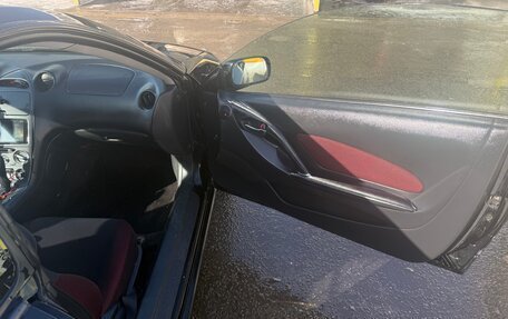 Toyota Celica VII рестайлинг, 2003 год, 1 100 000 рублей, 14 фотография