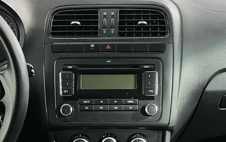 Volkswagen Polo VI (EU Market), 2012 год, 650 000 рублей, 11 фотография