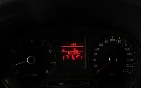 Volkswagen Polo VI (EU Market), 2012 год, 650 000 рублей, 13 фотография