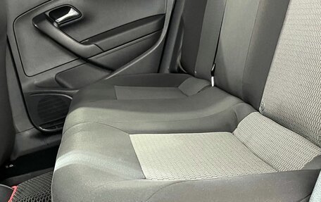 Volkswagen Polo VI (EU Market), 2012 год, 650 000 рублей, 16 фотография