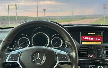 Mercedes-Benz E-Класс, 2012 год, 1 400 000 рублей, 19 фотография