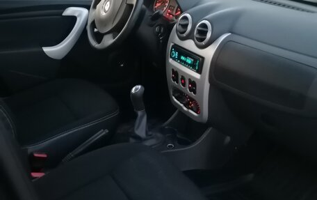 Renault Sandero I, 2012 год, 700 000 рублей, 13 фотография