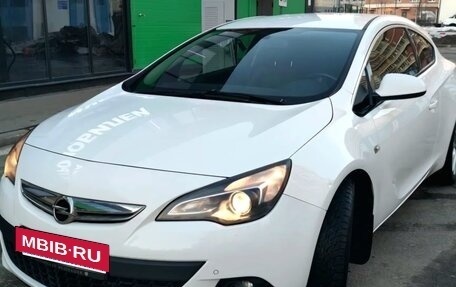 Opel Astra J, 2014 год, 1 240 000 рублей, 4 фотография