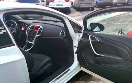 Opel Astra J, 2014 год, 1 240 000 рублей, 13 фотография