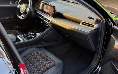 KIA K5, 2020 год, 3 300 000 рублей, 25 фотография