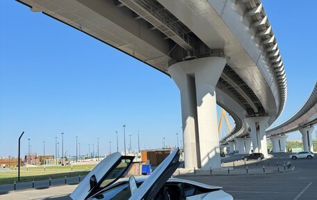 BMW i8 I рестайлинг, 2016 год, 6 100 000 рублей, 3 фотография