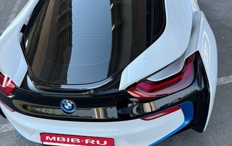 BMW i8 I рестайлинг, 2016 год, 6 100 000 рублей, 10 фотография