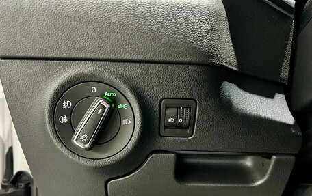 Skoda Karoq I, 2023 год, 2 399 123 рублей, 22 фотография