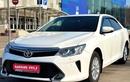 Toyota Camry, 2016 год, 2 450 000 рублей, 2 фотография