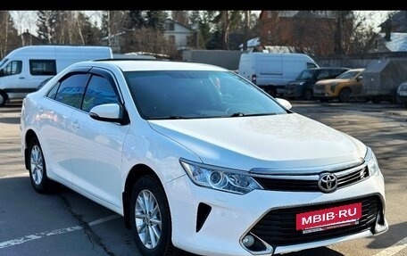 Toyota Camry, 2016 год, 2 450 000 рублей, 3 фотография
