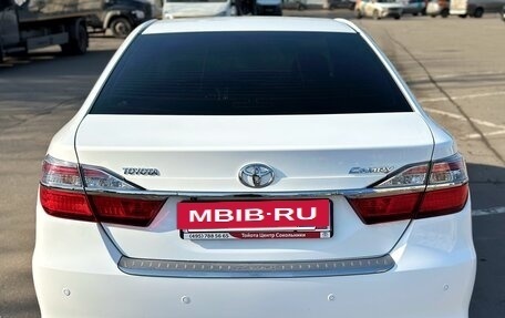 Toyota Camry, 2016 год, 2 450 000 рублей, 8 фотография