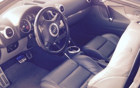 Audi TT, 2003 год, 800 000 рублей, 3 фотография