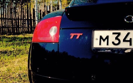 Audi TT, 2003 год, 800 000 рублей, 8 фотография