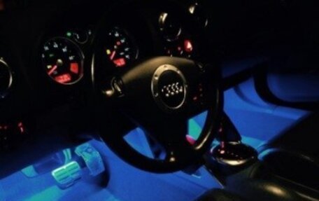 Audi TT, 2003 год, 800 000 рублей, 14 фотография