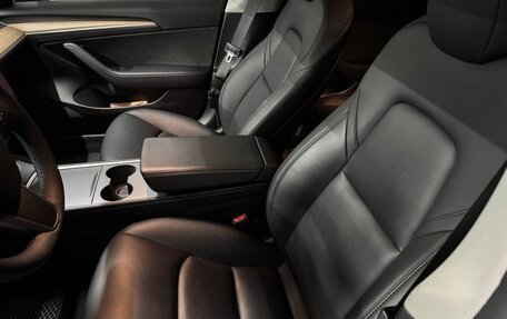 Tesla Model 3 I, 2021 год, 3 650 000 рублей, 12 фотография