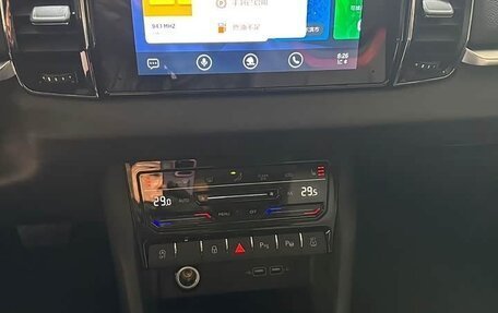 Skoda Karoq I, 2022 год, 2 027 000 рублей, 14 фотография