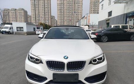 BMW 2 серия F22, 2018 год, 1 490 000 рублей, 3 фотография
