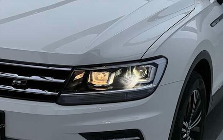 Volkswagen Tiguan II, 2021 год, 2 478 000 рублей, 5 фотография