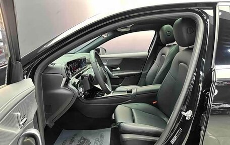 Mercedes-Benz A-Класс, 2023 год, 2 151 000 рублей, 3 фотография