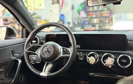 Mercedes-Benz A-Класс, 2023 год, 2 151 000 рублей, 12 фотография