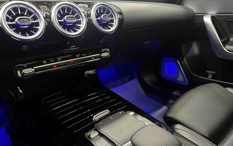 Mercedes-Benz A-Класс, 2022 год, 2 256 000 рублей, 7 фотография