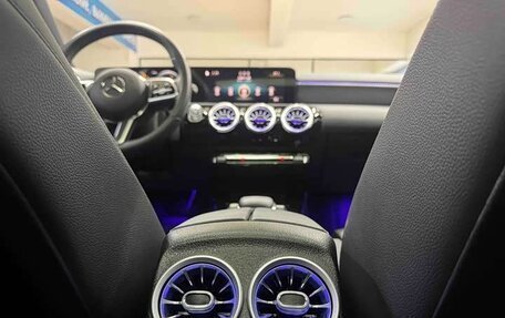 Mercedes-Benz A-Класс, 2022 год, 2 256 000 рублей, 12 фотография