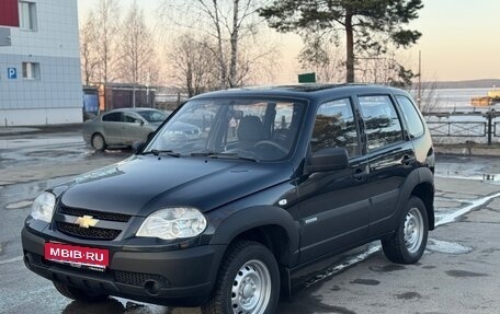 Chevrolet Niva I рестайлинг, 2013 год, 495 000 рублей, 1 фотография