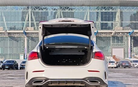 Mercedes-Benz A-Класс, 2023 год, 2 400 000 рублей, 24 фотография