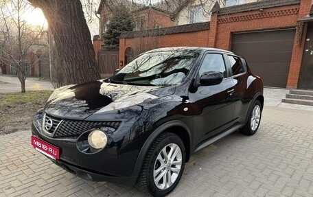 Nissan Juke II, 2011 год, 995 000 рублей, 2 фотография