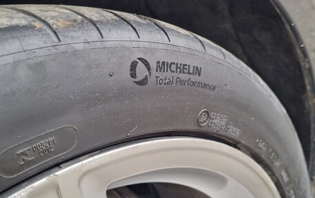 Audi A8, 2011 год, 2 500 000 рублей, 24 фотография