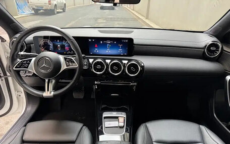 Mercedes-Benz A-Класс, 2023 год, 1 891 027 рублей, 12 фотография