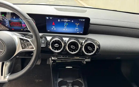 Mercedes-Benz A-Класс, 2023 год, 1 891 027 рублей, 16 фотография