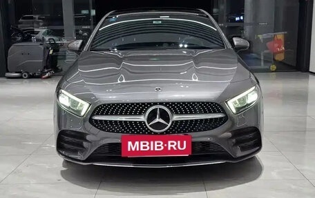 Mercedes-Benz A-Класс, 2022 год, 1 831 027 рублей, 2 фотография