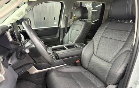 Toyota Tundra, 2023 год, 8 290 000 рублей, 17 фотография