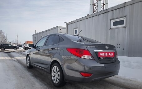 Hyundai Solaris II рестайлинг, 2014 год, 1 100 000 рублей, 4 фотография