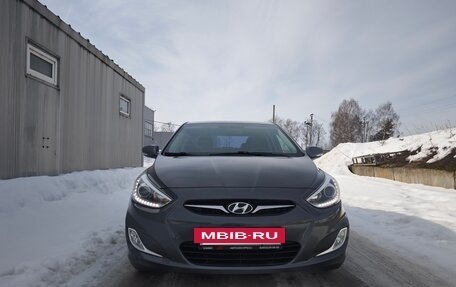 Hyundai Solaris II рестайлинг, 2014 год, 1 100 000 рублей, 6 фотография