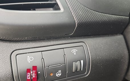 Hyundai Solaris II рестайлинг, 2014 год, 1 100 000 рублей, 11 фотография