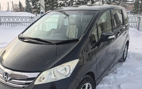 Honda Freed I, 2012 год, 1 000 000 рублей, 10 фотография