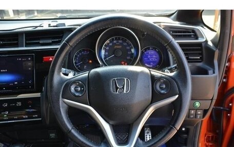 Honda Fit III, 2017 год, 810 000 рублей, 27 фотография