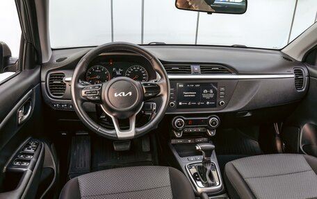 KIA Rio IV, 2021 год, 1 798 000 рублей, 6 фотография