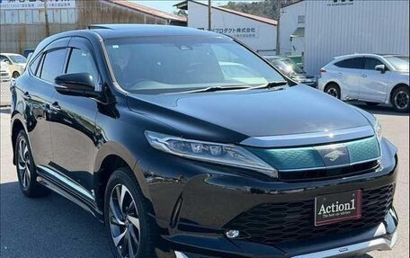 Toyota Harrier, 2017 год, 2 130 000 рублей, 2 фотография