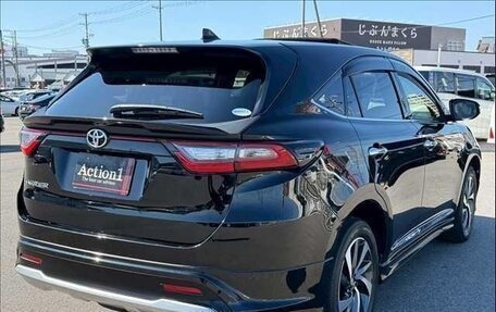 Toyota Harrier, 2017 год, 2 130 000 рублей, 7 фотография