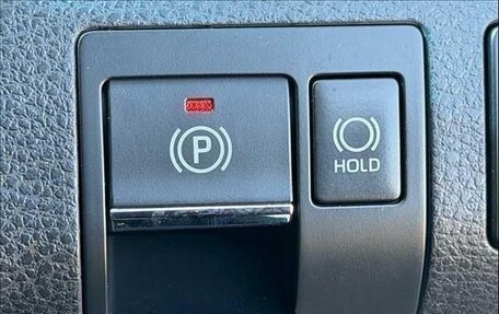 Toyota Harrier, 2017 год, 2 130 000 рублей, 11 фотография