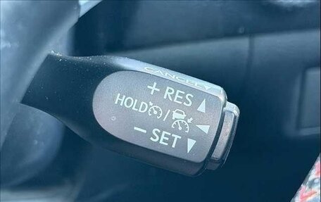 Toyota Harrier, 2017 год, 2 130 000 рублей, 18 фотография