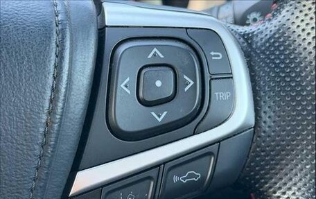 Toyota Harrier, 2017 год, 2 130 000 рублей, 16 фотография