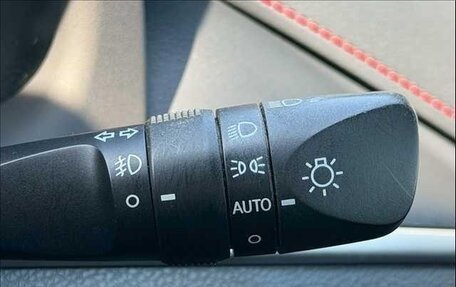 Toyota Harrier, 2017 год, 2 130 000 рублей, 26 фотография