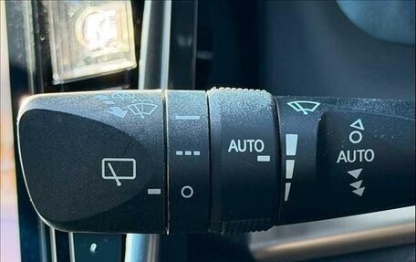 Toyota Harrier, 2017 год, 2 130 000 рублей, 25 фотография