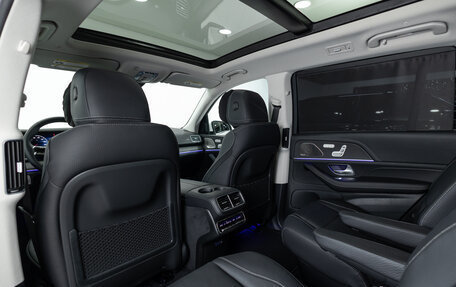 Mercedes-Benz GLS, 2025 год, 15 490 000 рублей, 28 фотография