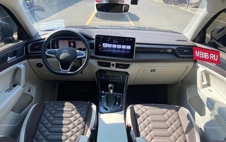 Volkswagen Touran III, 2023 год, 1 693 069 рублей, 7 фотография