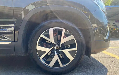 Volkswagen Touran III, 2023 год, 1 693 069 рублей, 16 фотография